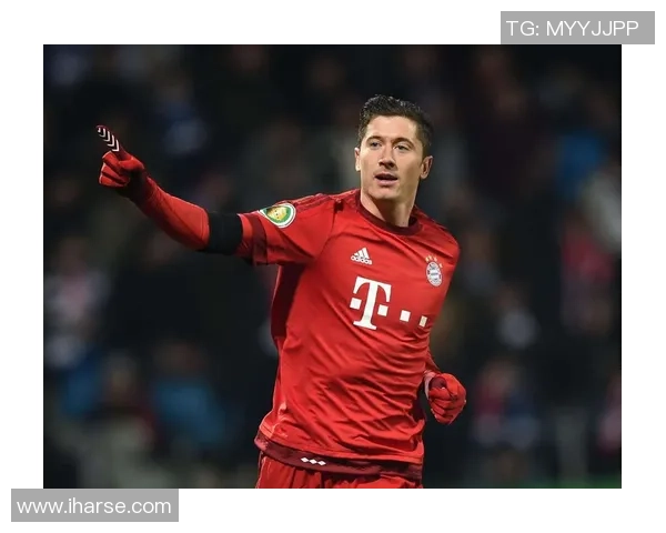 拜仁与巴黎激战正酣央视网全程直播精彩赛事回顾与分析